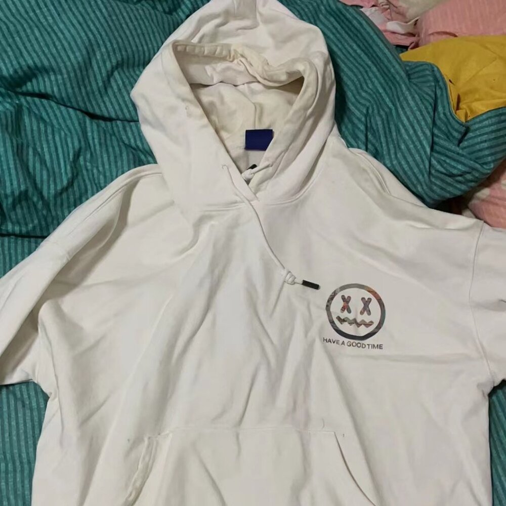 white hoodie